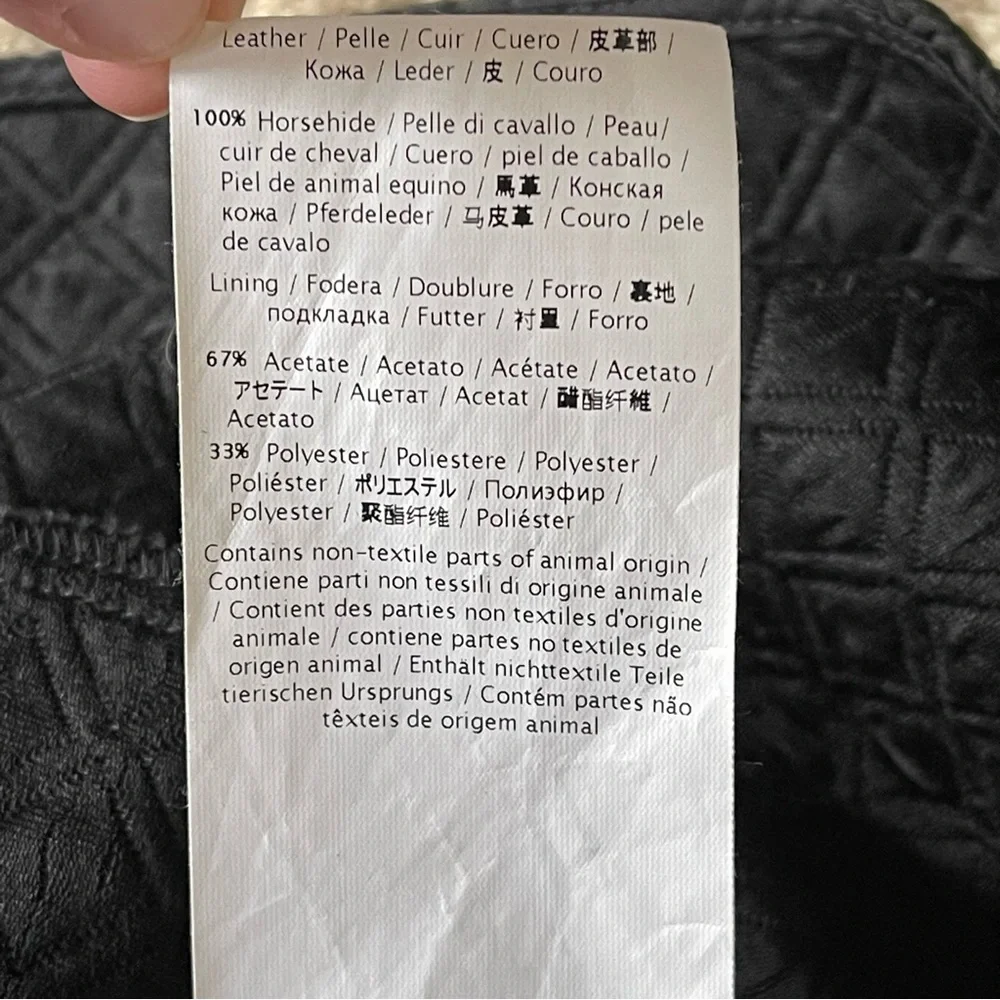 Red Valentino Quilted Short-Sleeve Sweetheart Dress, Black Size 46 - Picture 8 of 11